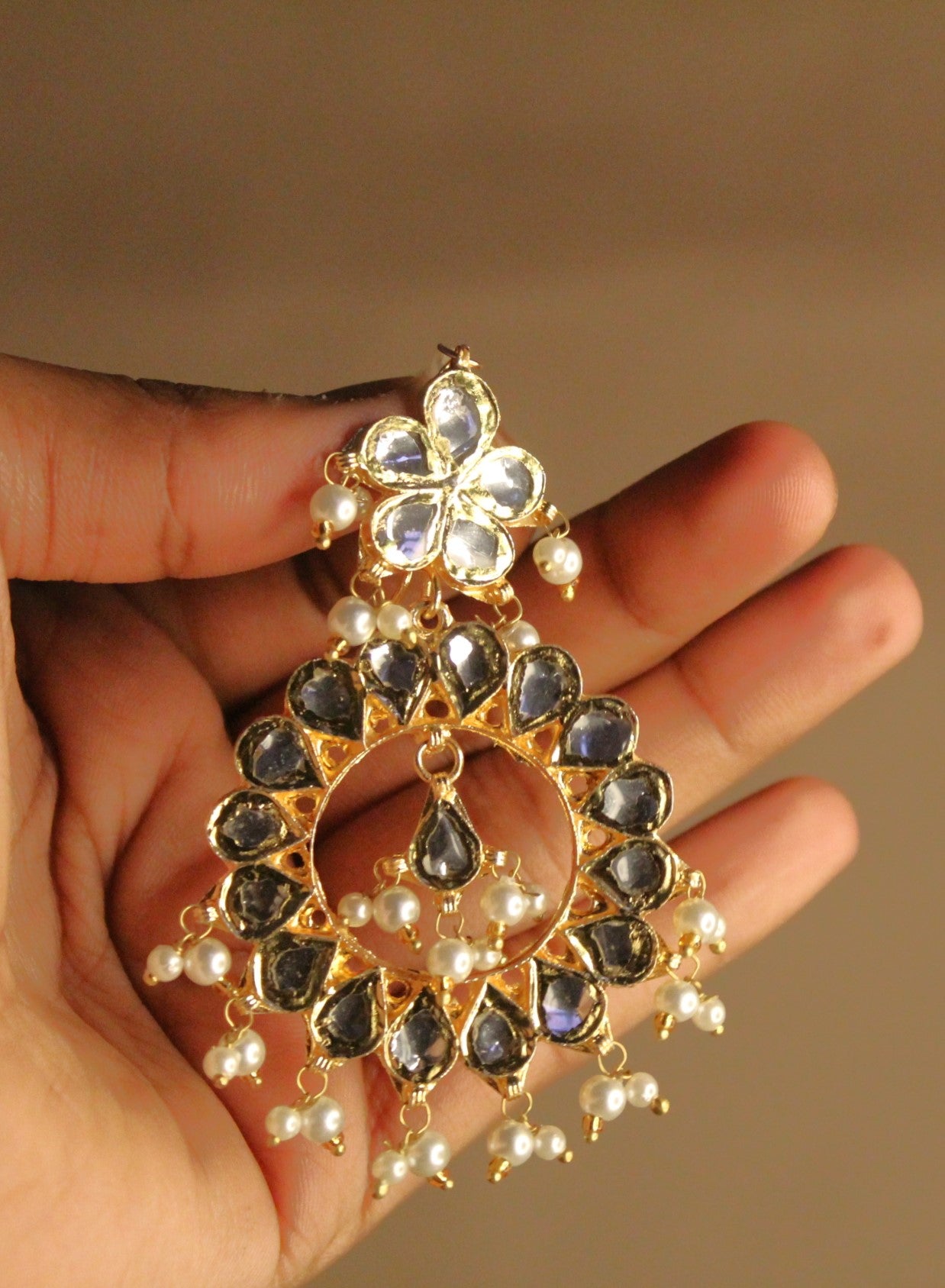 Noor-e-chand (full moon earrings for Kathakaars)